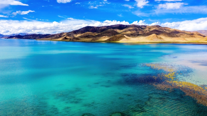 Yamdrok Lake