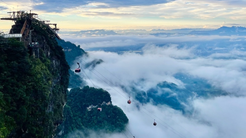3-Day Zhangjiajie & Tianmen Tour: UNESCO Natural Wonders