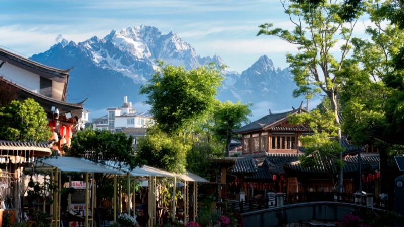 Jade Dragon Snow Mountain