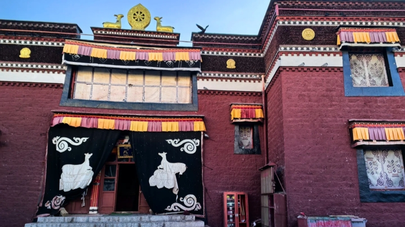 Rongbuk Monastery