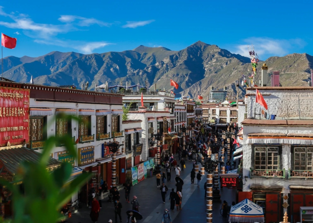 Barkhor Street, Lhasa