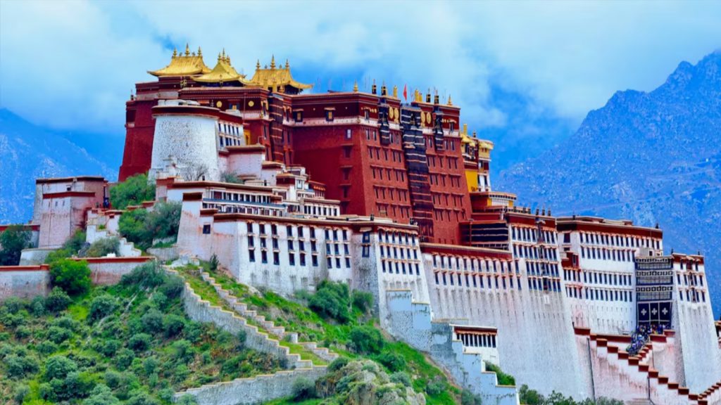 Why the First Day in Lhasa Is Always “Free”?