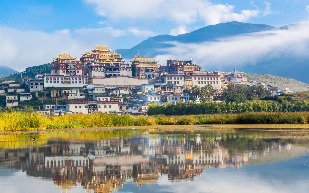 Songzanlin Monastery in summer, Shangri-La