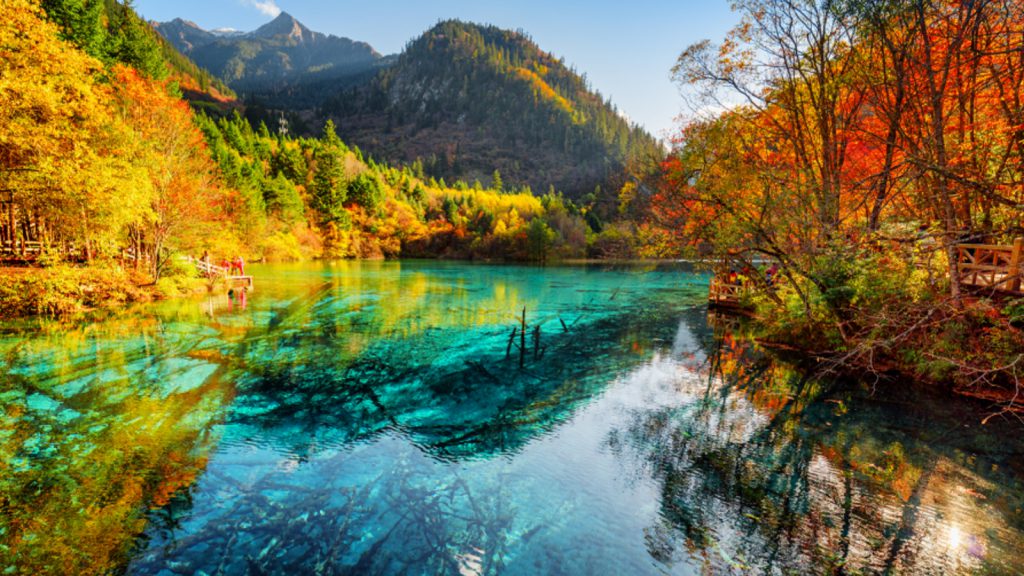 What Is the Best Season for Jiuzhaigou Valley?