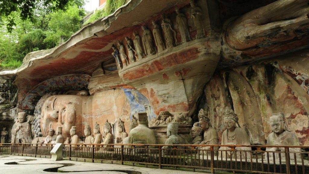 3-Day Chongqing Panorama & Dazu Carvings Tour