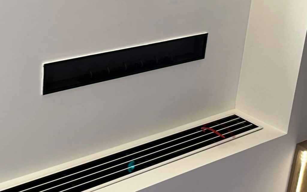 Central air-conditioning vent in a hotel room