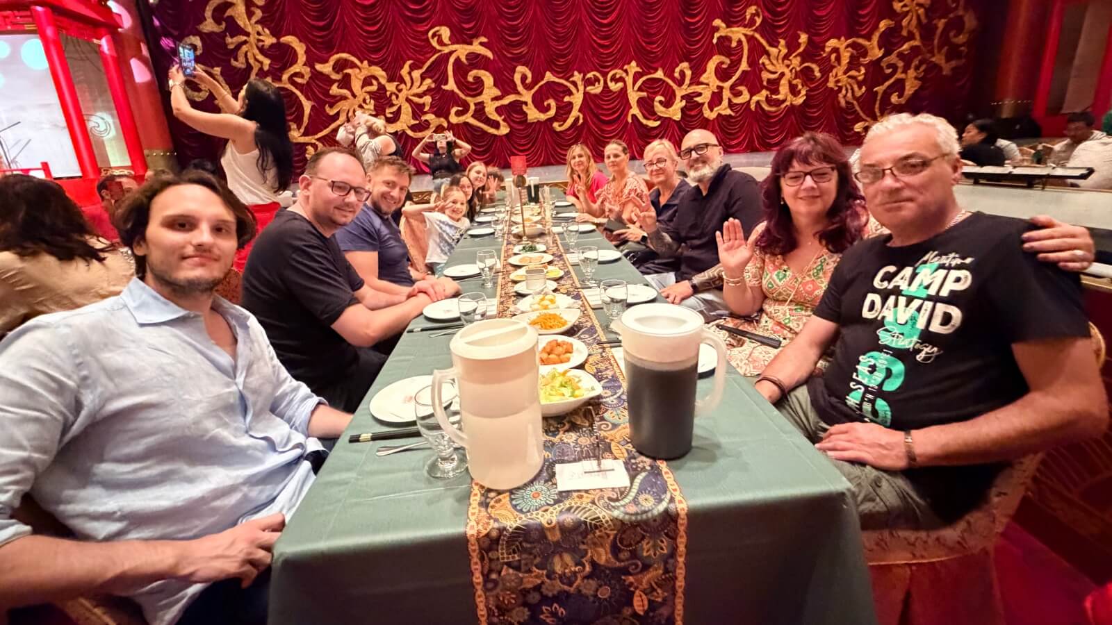 Enjoy the Tang dynasty music & dance show with dinner in Xian